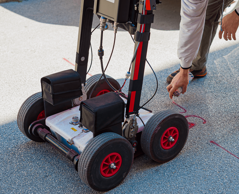 Ground-penetrating radar device on wheels